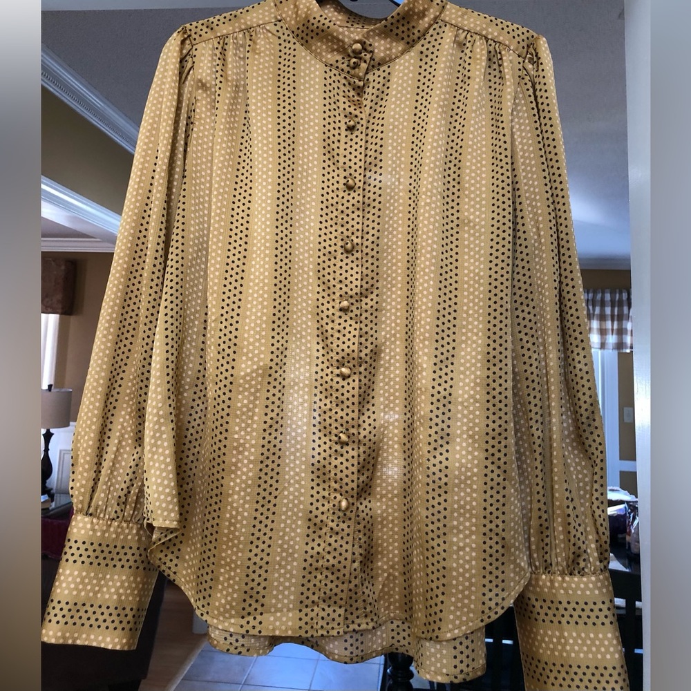 Women’s blouse